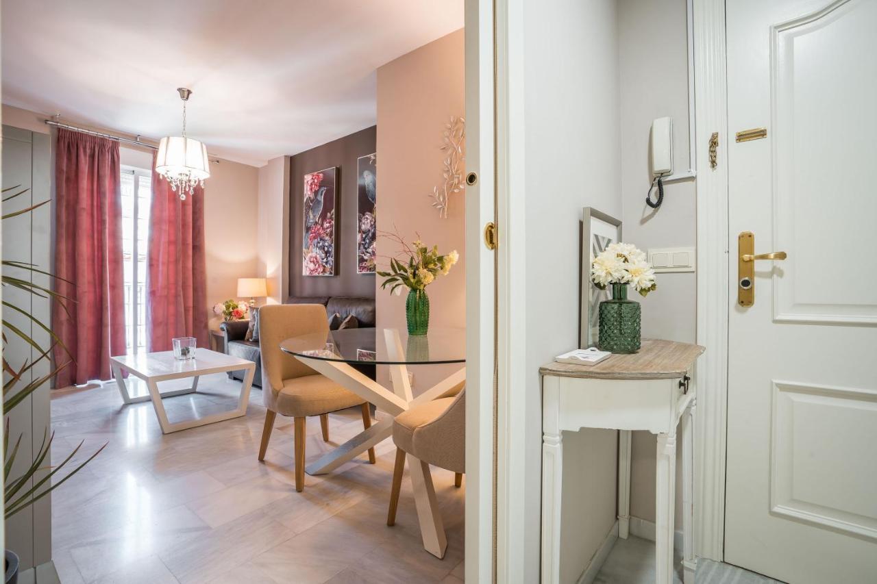 Ibericabeds Nueva De San Anton Apartment Granada Bagian luar foto