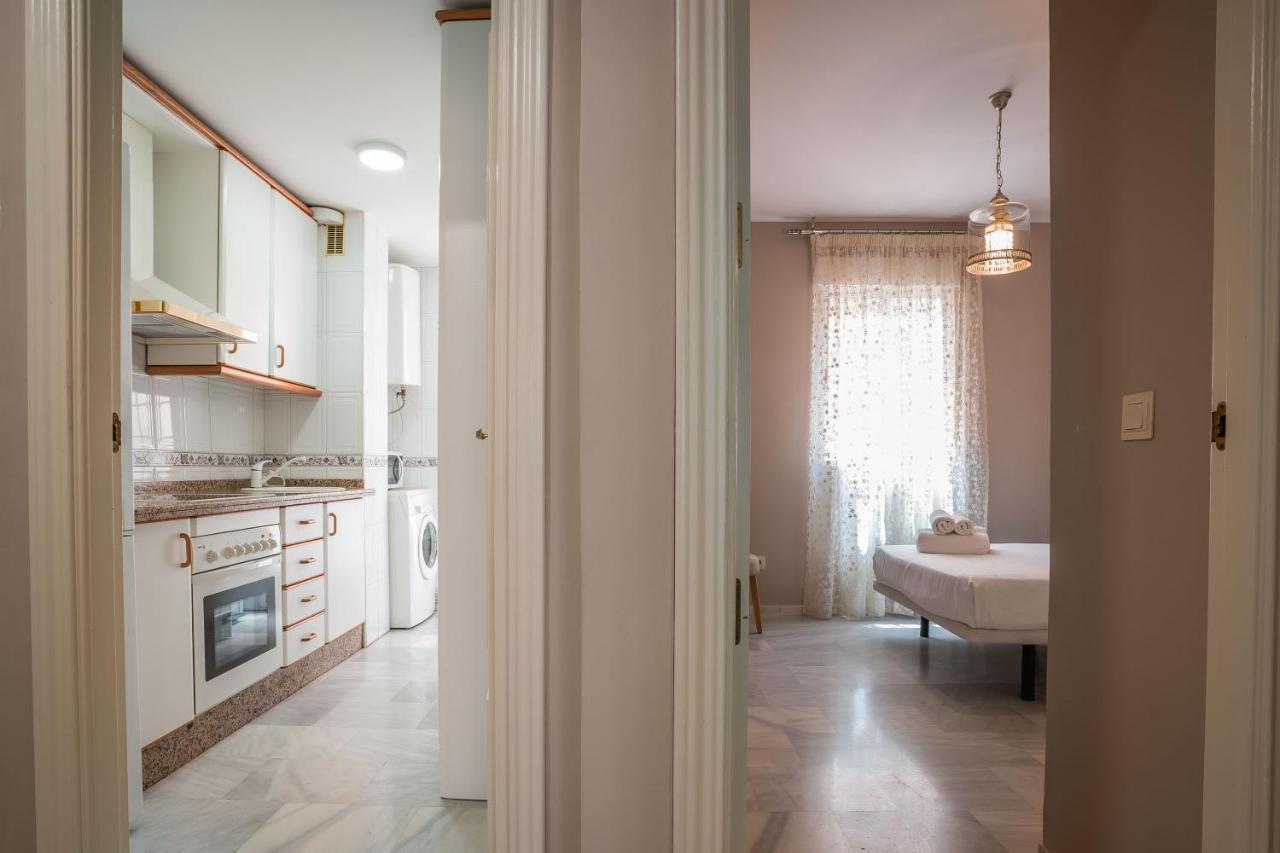 Ibericabeds Nueva De San Anton Apartment Granada Bagian luar foto