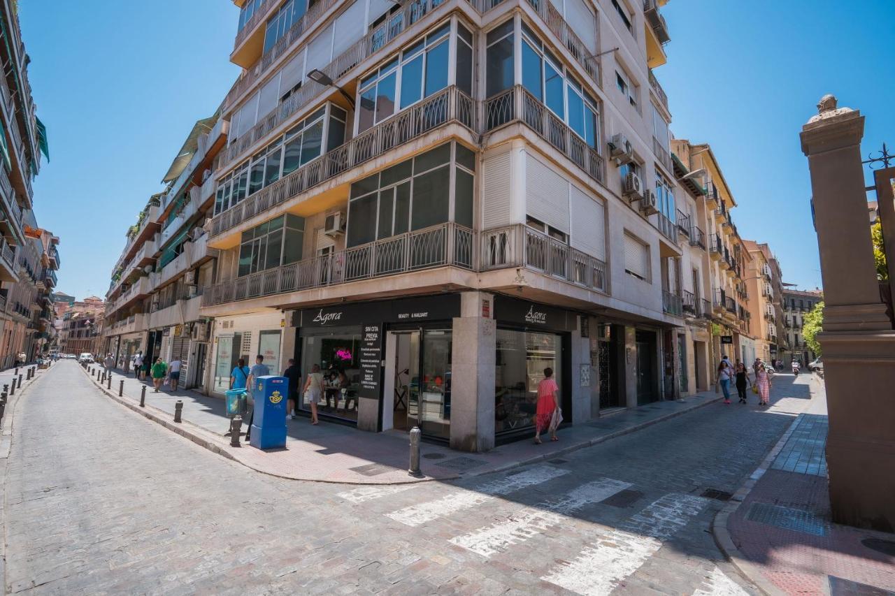Ibericabeds Nueva De San Anton Apartment Granada Bagian luar foto
