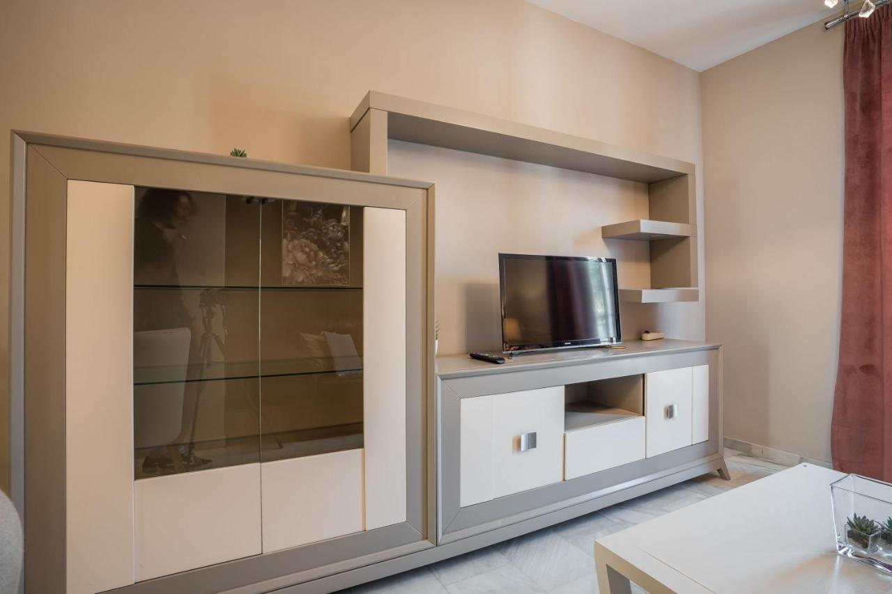 Ibericabeds Nueva De San Anton Apartment Granada Bagian luar foto